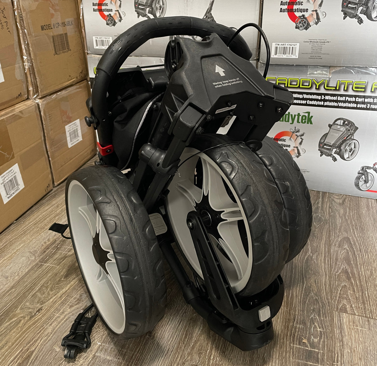 Refurbished Caddytek 3 Whee Auto 360 with Swivel Front Wheel**Cup and umbrella holder Not included**